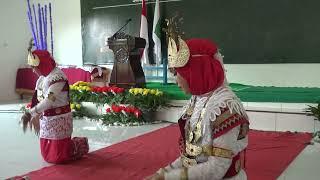 Penampilan Tari Sembah Siswi Bustanul Ulum