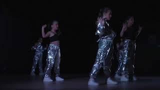 IDance studio - קבוצת ג׳וניורס בריקוד מטורף גילאי 8-10