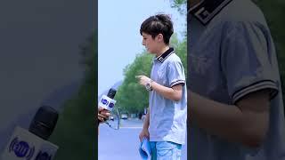 مکالمه انگلیسی حفیظ امیری با یک نوجوان - #Shorts