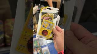 Should I Open it? Or Should I Keep it Sealed? - Episode 307 - Team Up Blister Pack at a Card Show