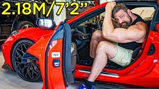 Dutch Giant VS American Muscle Cars – Do I Even Fit?