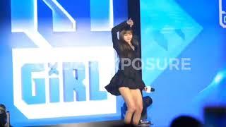 200109 BLACKPINK LISA DANCE SEÑORITA AT YOUTH WITH YOU 2