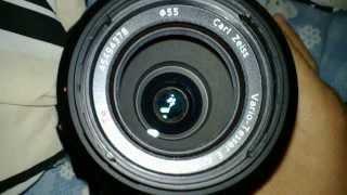 Sony Zeiss SEL1670Z Lens Constant F4.0 Aperture Control Over Zoom Range