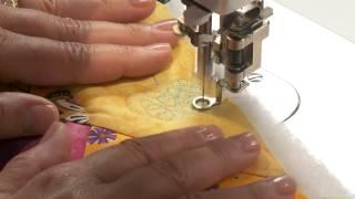 Free Motion Quilt Design: Scribble Stitch Techniques with Cindy Needham | Craftsy Quilting Tutorial