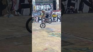 LUCAS GOT THE MANUAL LINES ON POINT  #unitedbikeco #unitedbmx #bmx #bmxstreet