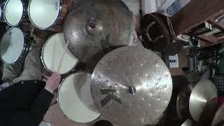 Billy Rhythm sells an 18" Zildjian K Custom Dry Crash