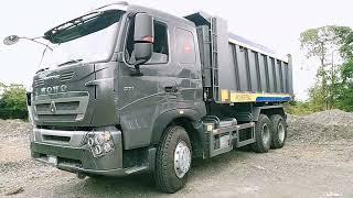 HOWO  371 DUMP TRUCK unloading   ;    G3/4 #IMRED #gravel #dumptruck