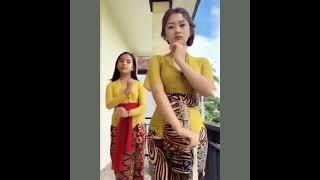 Story WA!  Tiktok cewek Bali Cantik 