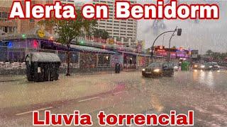 ALERTA de Lluvia en Benidorm ️ Calles se inundan en Minutos! ⏰