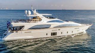 $4.7 Million Superyacht Tour : 2012 Azimut 105