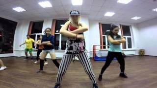 Lesssi choreo. Ksenia Motion reggaeton team. Old School Reggaeton Pista No 8