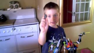 Alex does a demo of the day's Lego creation (July 14, 2009)