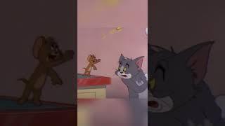 Save the Eggs!  #juggelingtoomanythings #TomandJerry #ClassicCartoons | Cartoon Network Africa