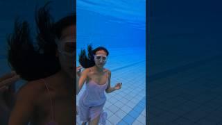 Girl underwater is just amazing