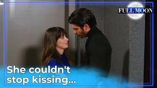 Full Moon (English Subtitle) - She Couldn't Stop Kissing... | Dolunay