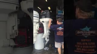 Johnson / Evinrude 1998 225hp outboard engine