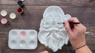 #2079 Delightful Resin Santa Face Christmas Ornament