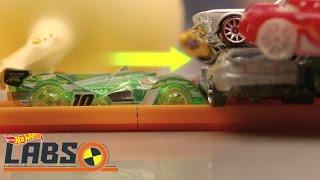 Действие и противодействие | Hot Wheels Labs | @HotWheels