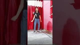 dance by #priya rajawat #trending shorts #dance video #short YT shorts