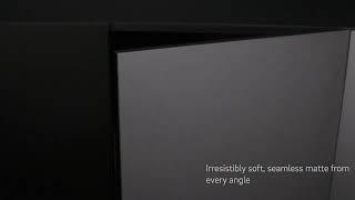 Seamless matte from every angle | RAUVISIO noir monotonic matte surface