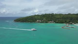 Praslin   Cat Cocos arrival