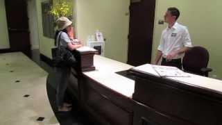 Service Demo: Great Front Desk Customer Service