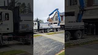 Drywall delivery caught in the wild. Working with RT Drywall.