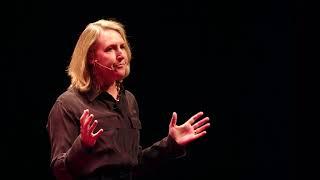 We still have too few women in leadership. Now what? | Laurie McGraw | TEDxDavenport