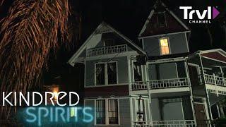 The Trunk | Kindred Spirits Recap | Travel Channel