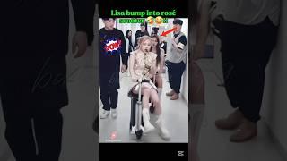 lisa bump into rosé scooter  #rosé #lisa #fypシ