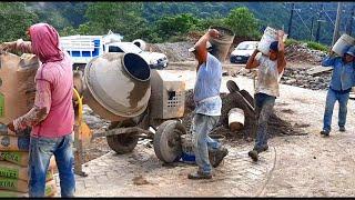 ASÍ NOS GANAMOS LA VIDA | TRABAJANDO EN LA PAVIMENTACIÓN DE CAMINOS