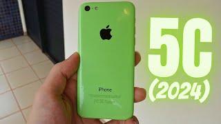 USANDO um iPHONE 5C em 2024 || NADA FUNCIONA?