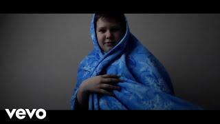 vvb - Mr. Dr. (Official Music Video)
