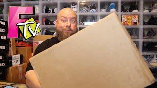 Busting open a $100 PopKingPaul Funko Pop Mystery Box & BIG GRAIL HIT