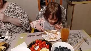 Margarita eating with chopsticks, 3,5 years old