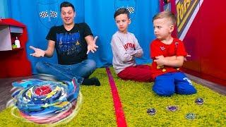 РАЗДЕЛИЛИ Все БЭЙБЛЭЙД! Сделали BEYBLADE из Лего!