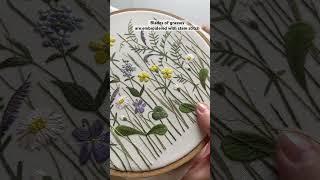 Embroidery process of the summer floral meadow. #embroiderydesign #embroiderypatterns #stemstitch