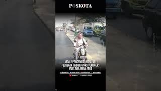 Momen Sejumlah Pemotor Melawan Arah Sengaja Dihadang oleh Pengemudi Mobil