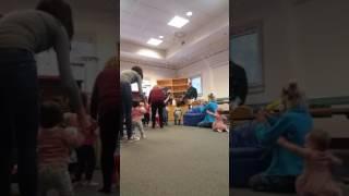 Tina&Roni-library