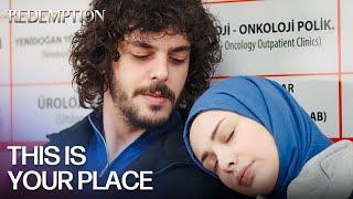 Elif, Aziz’in omzunda uyuyakaldı  | Esaret 538. Bölüm