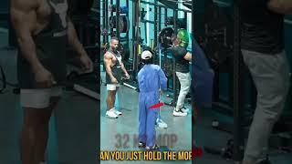 32 kg mop Said effect  Gym prank #anatoly #prank #shorts