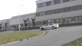 Opel Vectra 18 16v drift.wmv