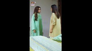 Sumbul Iqbal  BEST SCENE #MeinHariPiya #Shorts