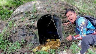 We EXPLORE the WORLD WAR II JAPANESE TUNNEL in Philippines