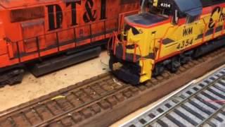 HO Atlas Gold Mastr GP40-2 w/ ESU Loksound in CHESSIE System Quick Review