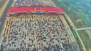 Carretera de 50 carriles en China atascada