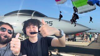 Went to a private airplane parking lot in the U.S. and go skydiving