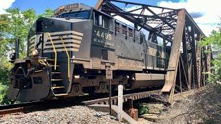 Fast Train Appears Out Of Nowhere!  CSX Under Bridge, Norfolk Southern Over Bridge, Railroad Radio