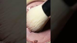 This Eyeshadow Sound is Pure Bliss 