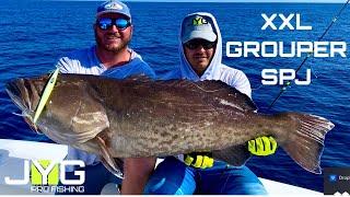 MASSIVE GROUPER SLOW PITCH JIGGING - JYG PRO FISHING - { How to catch big grouper }